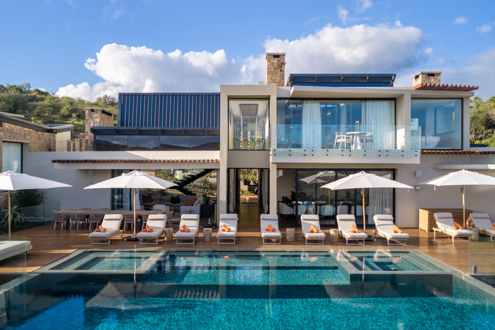 Aerial view of Villa Thandawena on its ridge above the Thanda Safari reserve